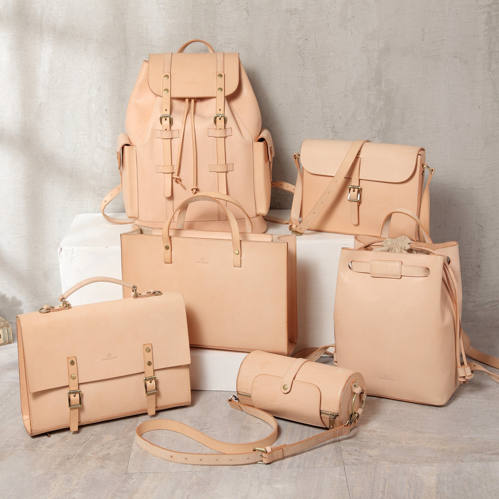 The Beauty of Vegetable Tanned Leather Bags: Timeless Elegance and Sustainability