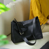 black hobo purse