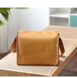 tan hobo shoulder purse