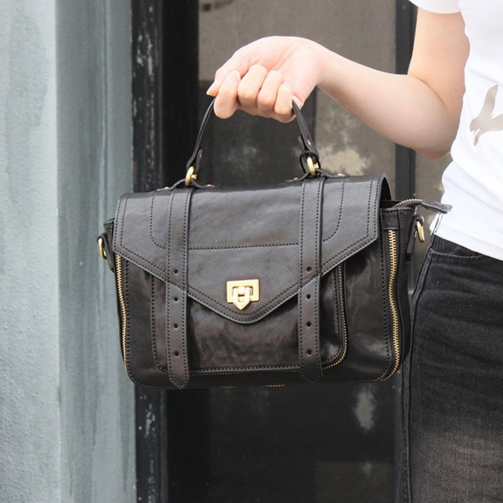 Black leather satchel purse online