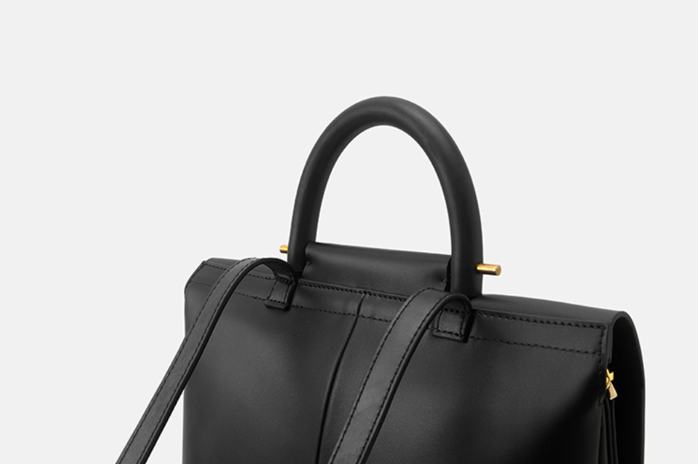 Iconic Leather Boston Bag – Black, BB12102 – Honma Golf