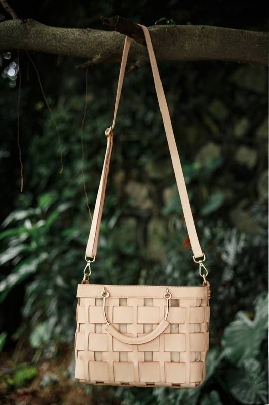 Cem woven leather purse clearance